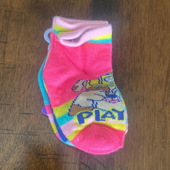 Toddler Girls’ Paw Patrol Socks - Picture 4 of 9
